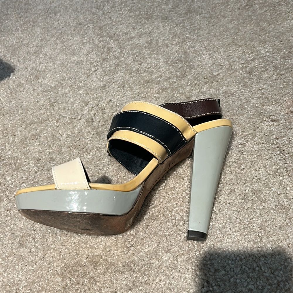 Barbara Bui Platform Heels, Size 39/9 - Picture 4 of 11